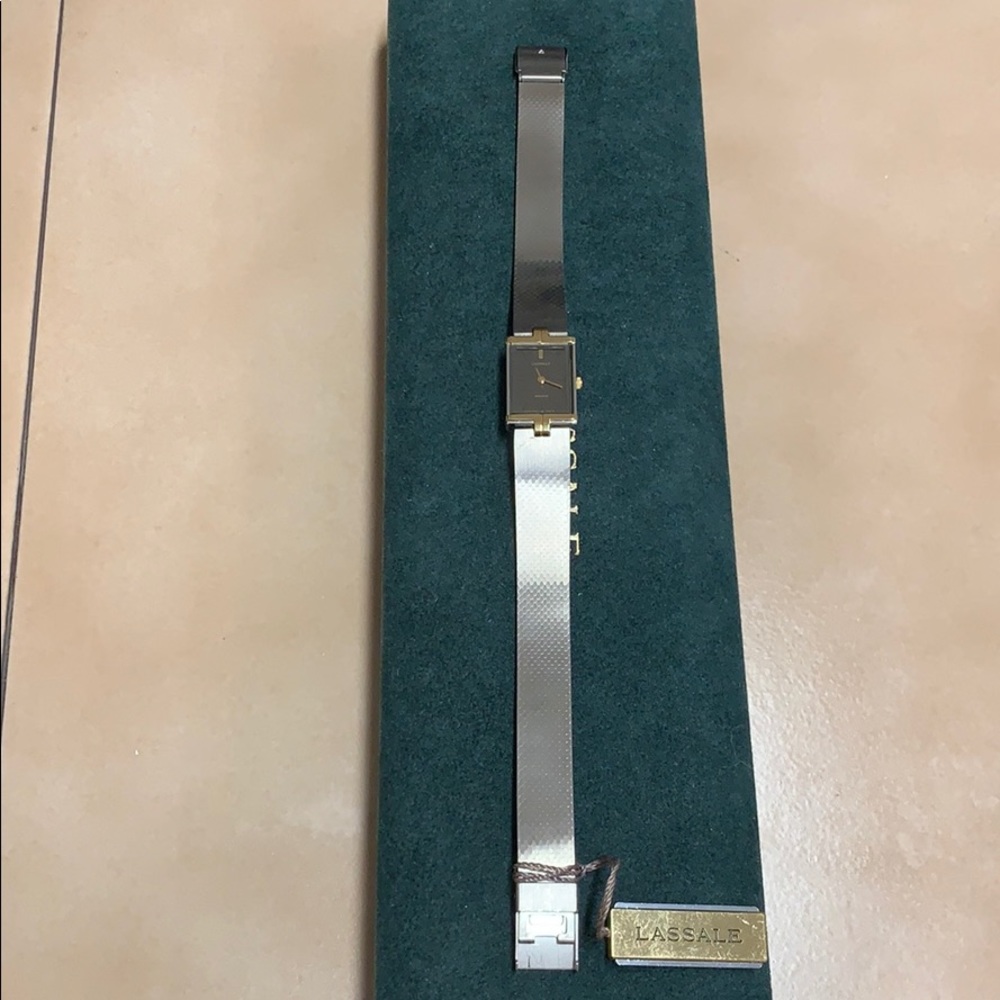 *Lassale,Silvertone rectangular, Ladies watch - Picture 7 of 8